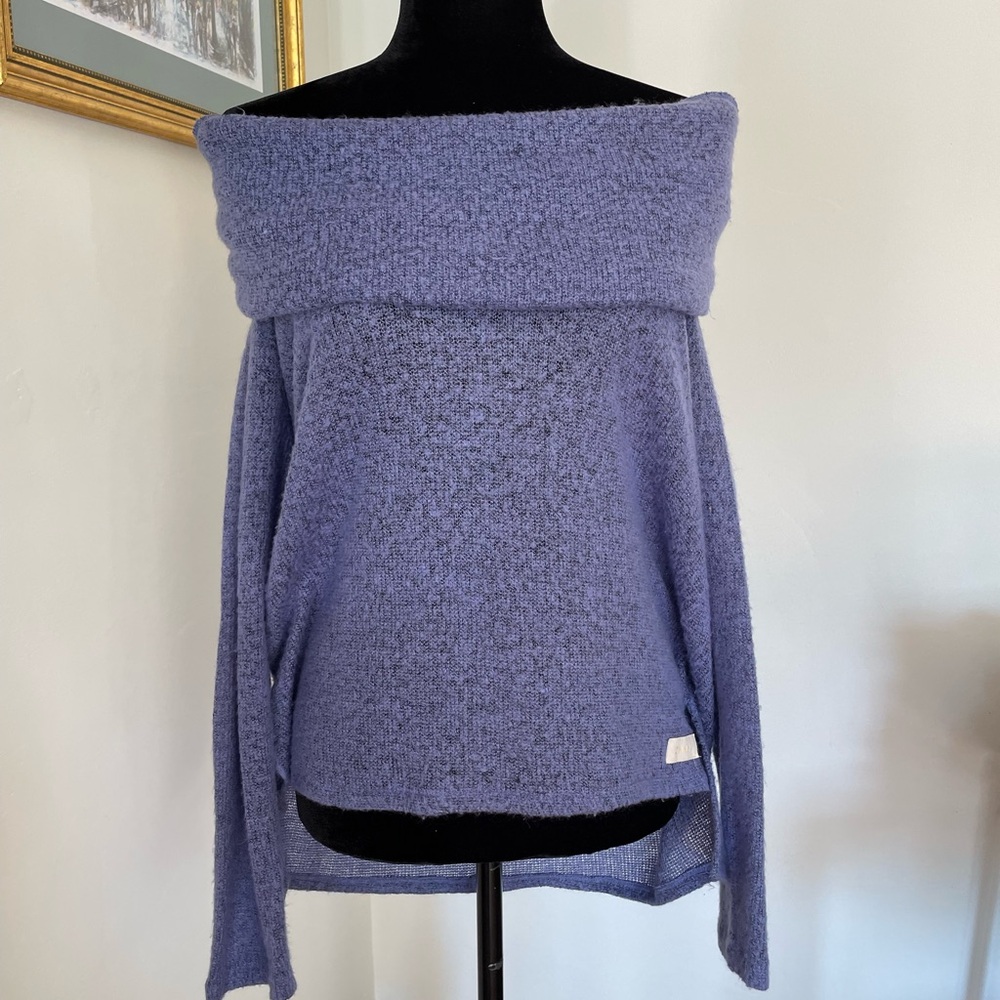 DKNY Light Purple Super Soft Sweater Size: Large โจ - Picture 2 of 12
